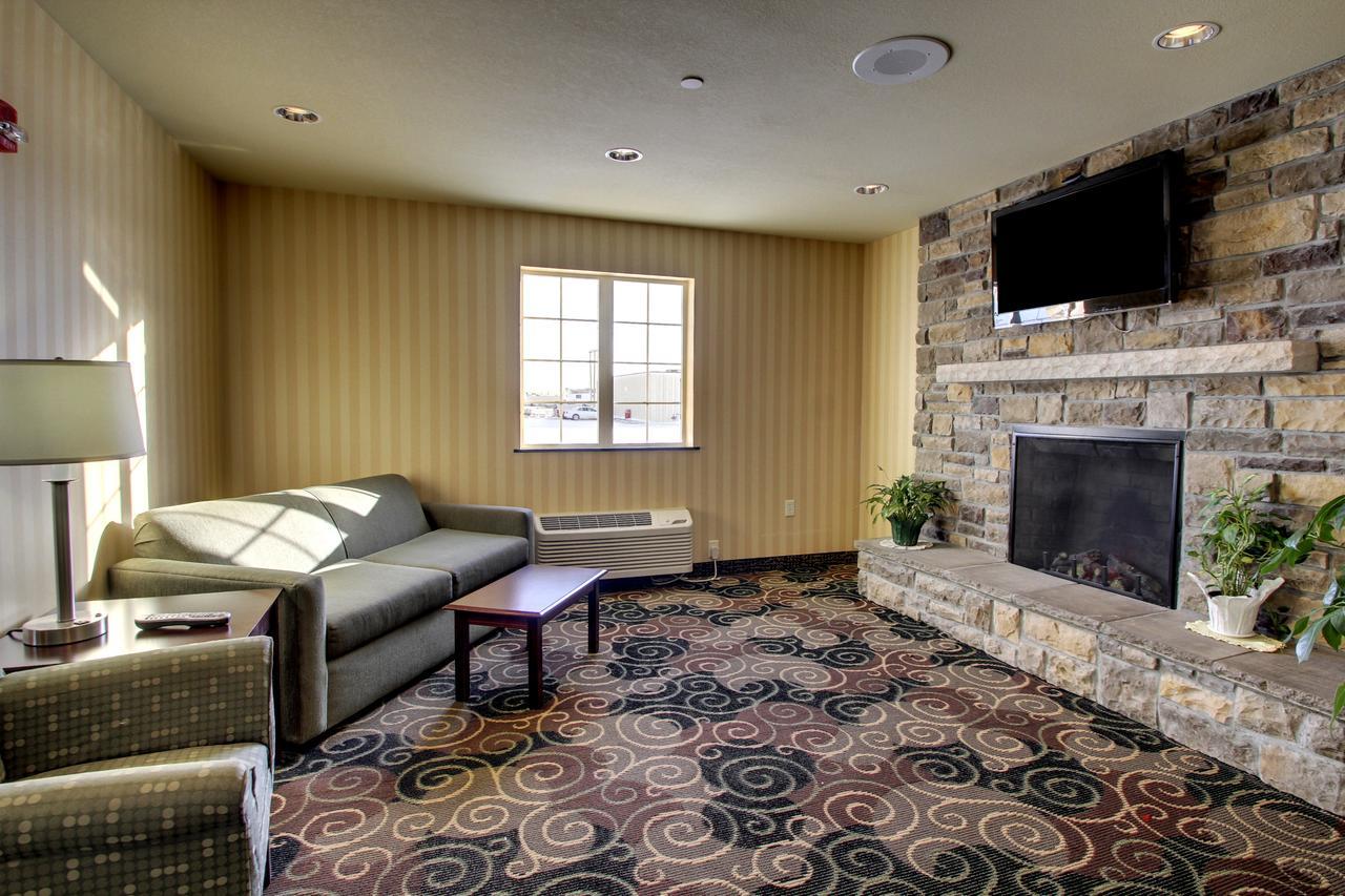 Cobblestone Inn & Suites - Carrington エクステリア 写真